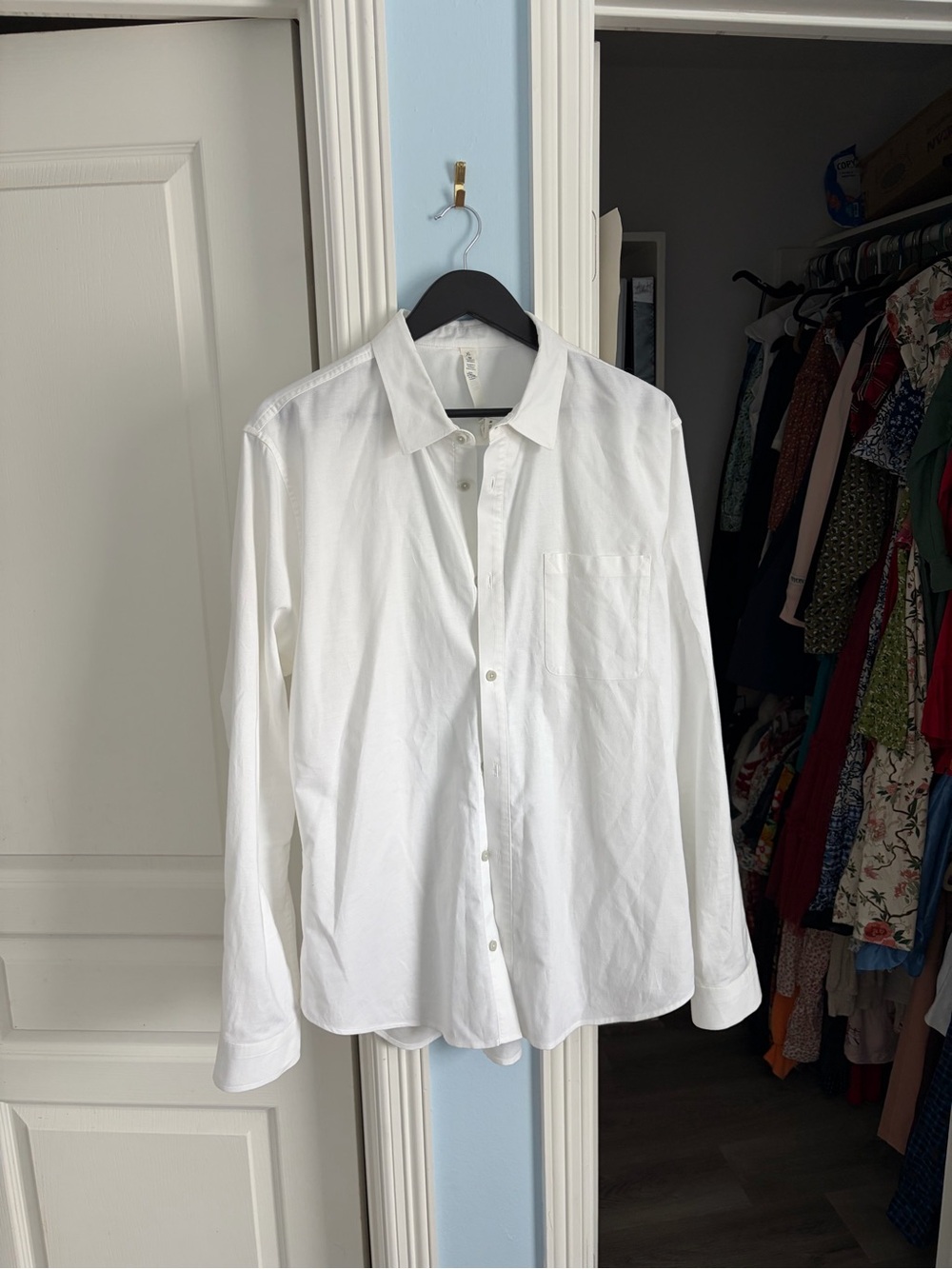 Lululemon Men's Button Down in White XL